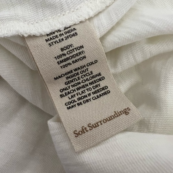 Soft Surroundings embroidered and embellished v neck top size S - Picture 6 of 8